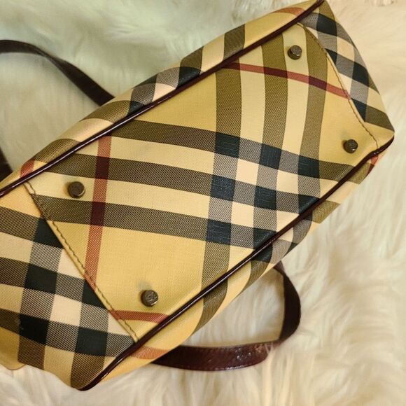 💯Authentic Burberry Tote Bag🍀 - Picture 7 of 16